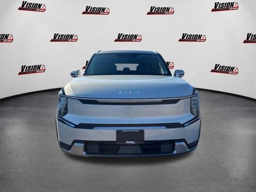 2026 Kia EV9 Wind