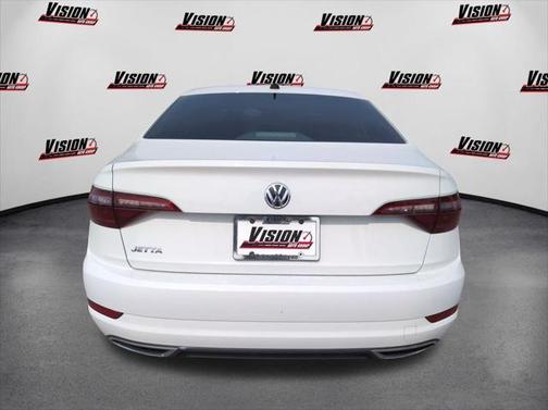 2021 Volkswagen Jetta 1.4T R-Line