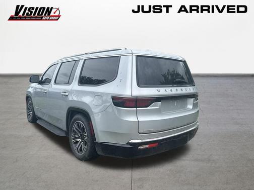 Silver Zynith 2022 Jeep Wagoneer Series III 4x4