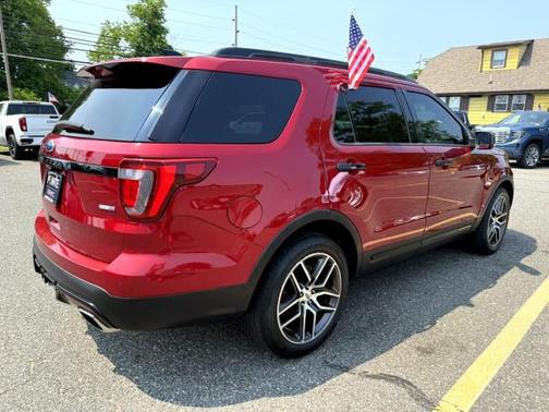 2016 Ford Explorer Sport