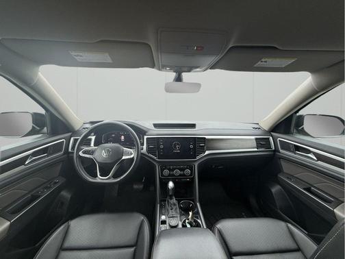 2023 Volkswagen Atlas 3.6L SE w/Technology