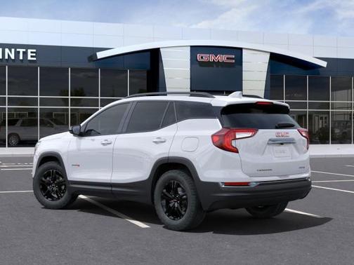 2024 GMC Terrain AWD AT4