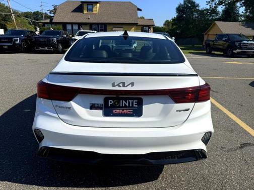 2022 Kia Forte GT-Line