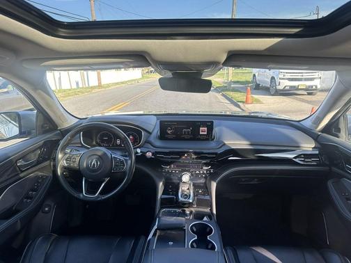 Lunar Silver Metallic 2023 Acura MDX Advance Package