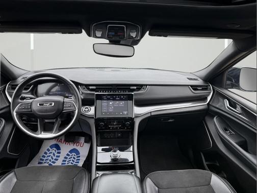 2022 Jeep Grand Cherokee Altitude