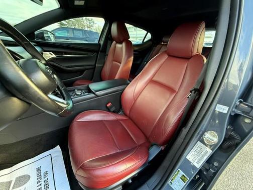 2022 Mazda Mazda3 FWD