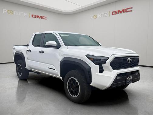 Ice Cap 2024 Toyota Tacoma SR5