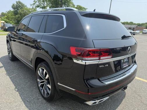 2023 Volkswagen Atlas 3.6L SEL Premium