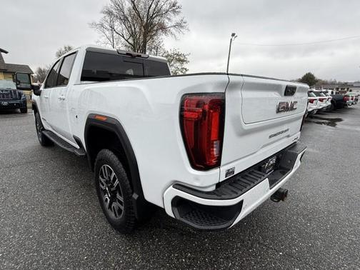 2021 GMC Sierra 2500 AT4