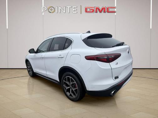 2019 Alfa Romeo Stelvio Ti