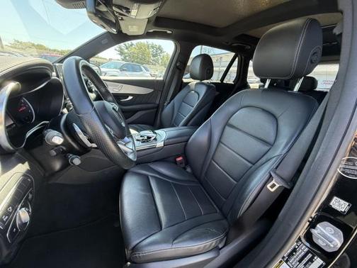 2019 Mercedes-Benz GLC 300 Base