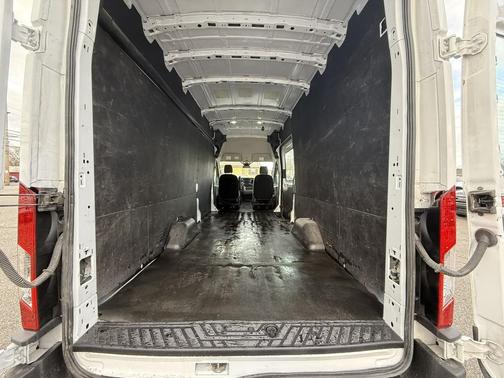 2023 Ford Transit-250 Base