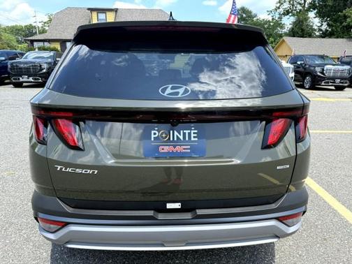 2025 Hyundai TUCSON SEL