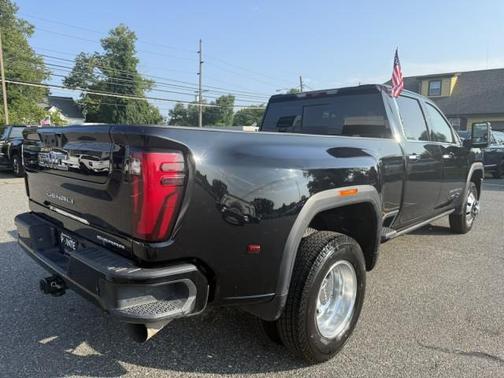 2024 GMC Sierra 3500 Denali