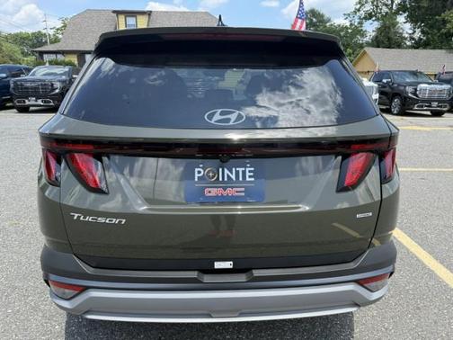 2025 Hyundai TUCSON SEL