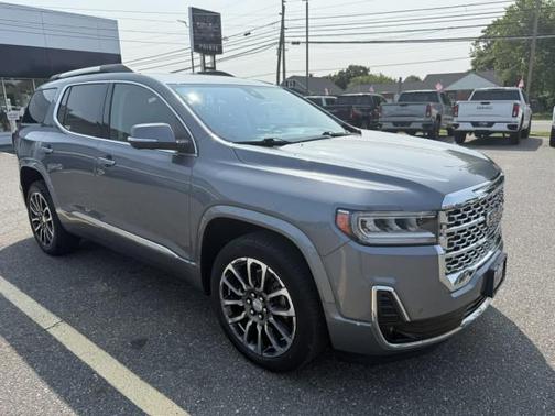 2020 GMC Acadia Denali