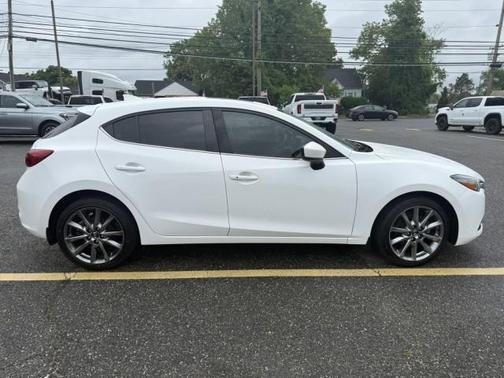 2018 Mazda Mazda3 Touring
