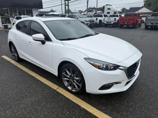 2018 Mazda Mazda3 Touring