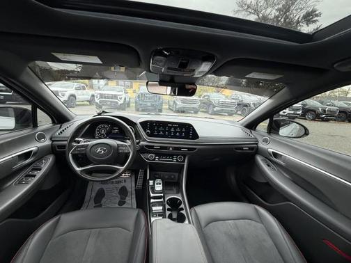 2022 Hyundai SONATA SEL Plus