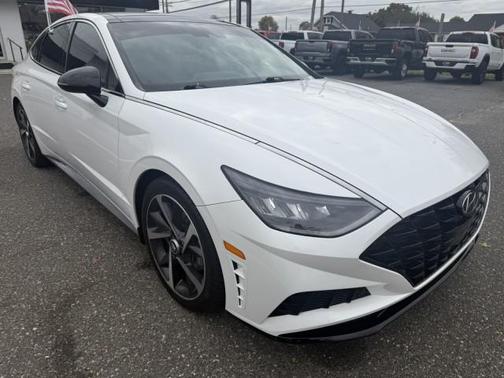 2022 Hyundai SONATA SEL Plus