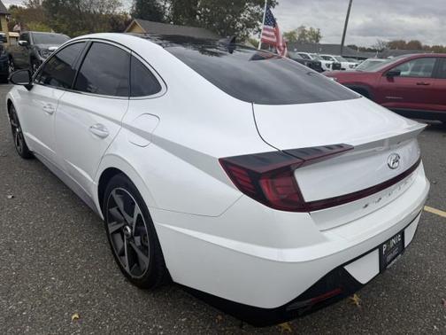 2022 Hyundai SONATA SEL Plus