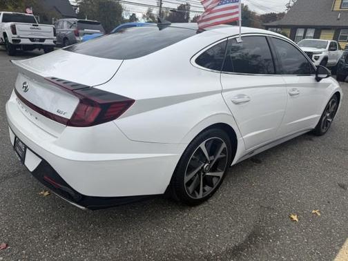 2022 Hyundai SONATA SEL Plus
