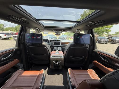 2024 GMC Yukon Denali Ultimate