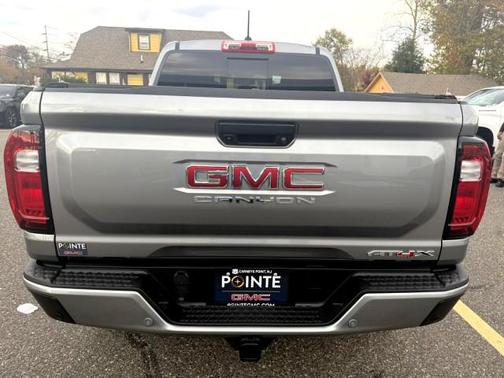 2023 GMC Canyon AT4X