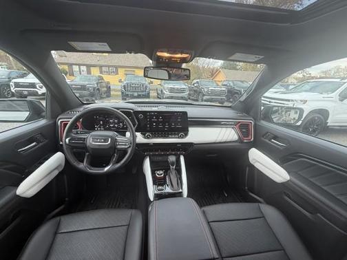 2023 GMC Canyon AT4X