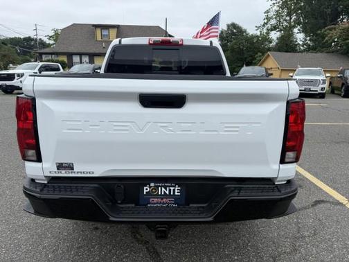 2024 Chevrolet Colorado WT