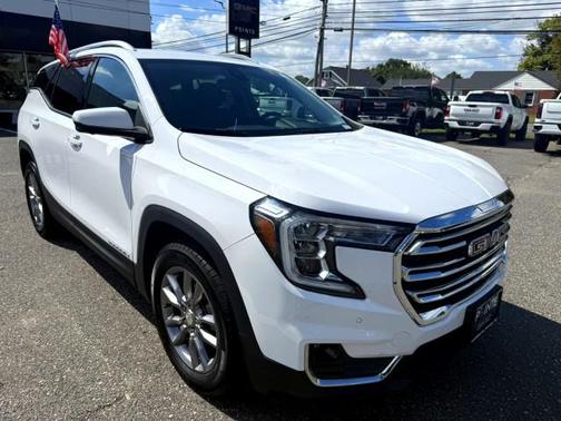 2022 GMC Terrain SLT