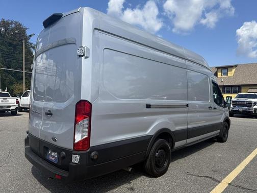 2020 Ford Transit-350 Base