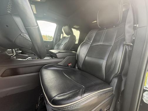 2019 RAM 2500 Limited Crew Cab 4x4 6'4' Box