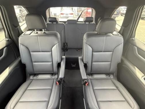 2024 GMC Acadia AWD Elevation