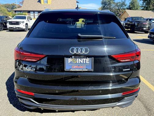 2021 Audi Q3 45 S line Premium Plus