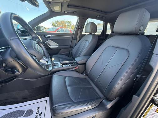 2021 Audi Q3 45 S line Premium Plus