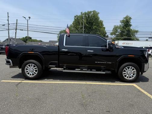 2024 GMC Sierra 2500 SLT