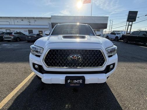 2018 Toyota Tacoma TRD Sport