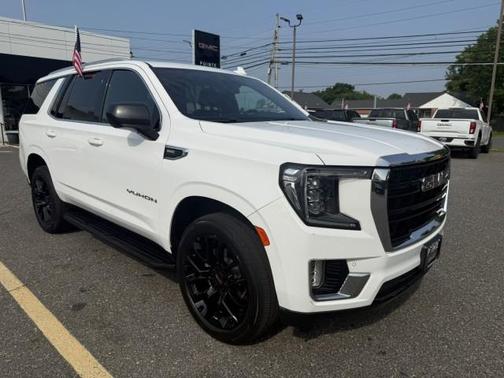 2022 GMC Yukon SLE