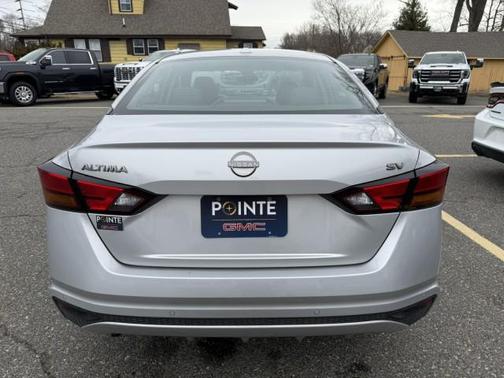 2023 Nissan Altima 2.5 SV