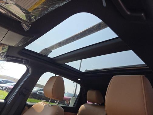 Rhodium White Premium 2026 Mazda CX-70 CX-70