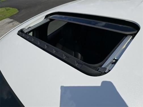 2023 Mazda Mazda3 FWD w/Preferred Package