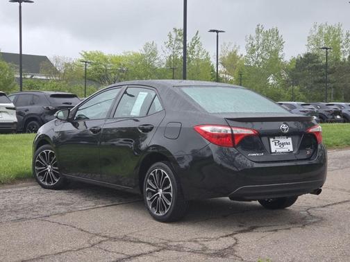 Black Sand Pearl 2016 Toyota Corolla S Plus
