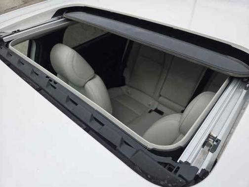 Snowflake White Pearl 2023 Mazda CX-30 2.5 Turbo Premium Package