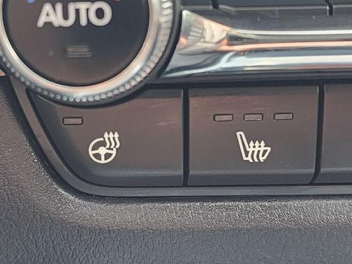 Snowflake White Pearl Mica 2025 Mazda CX-30 2.5 Turbo Premium Package