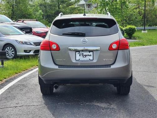 2011 Nissan Rogue SV