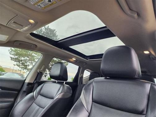 2017 Nissan Murano Platinum