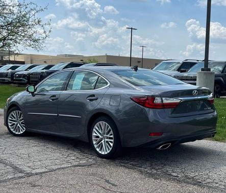 Gray Pearl 2018 Lexus ES 350 Base