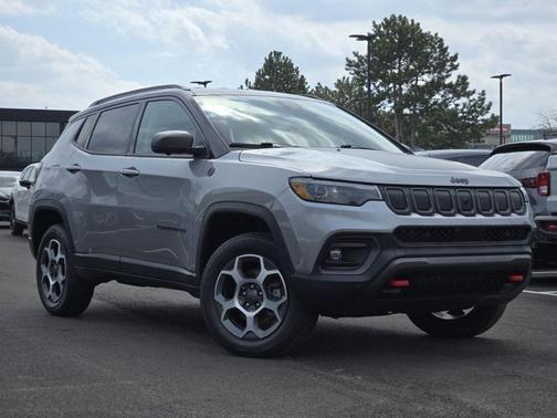 Billet Silver Metallic Clearcoat 2022 Jeep Compass Trailhawk