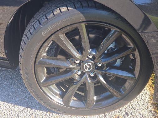 Jet Black Mica 2023 Mazda Mazda3 AWD w/Premium Package
